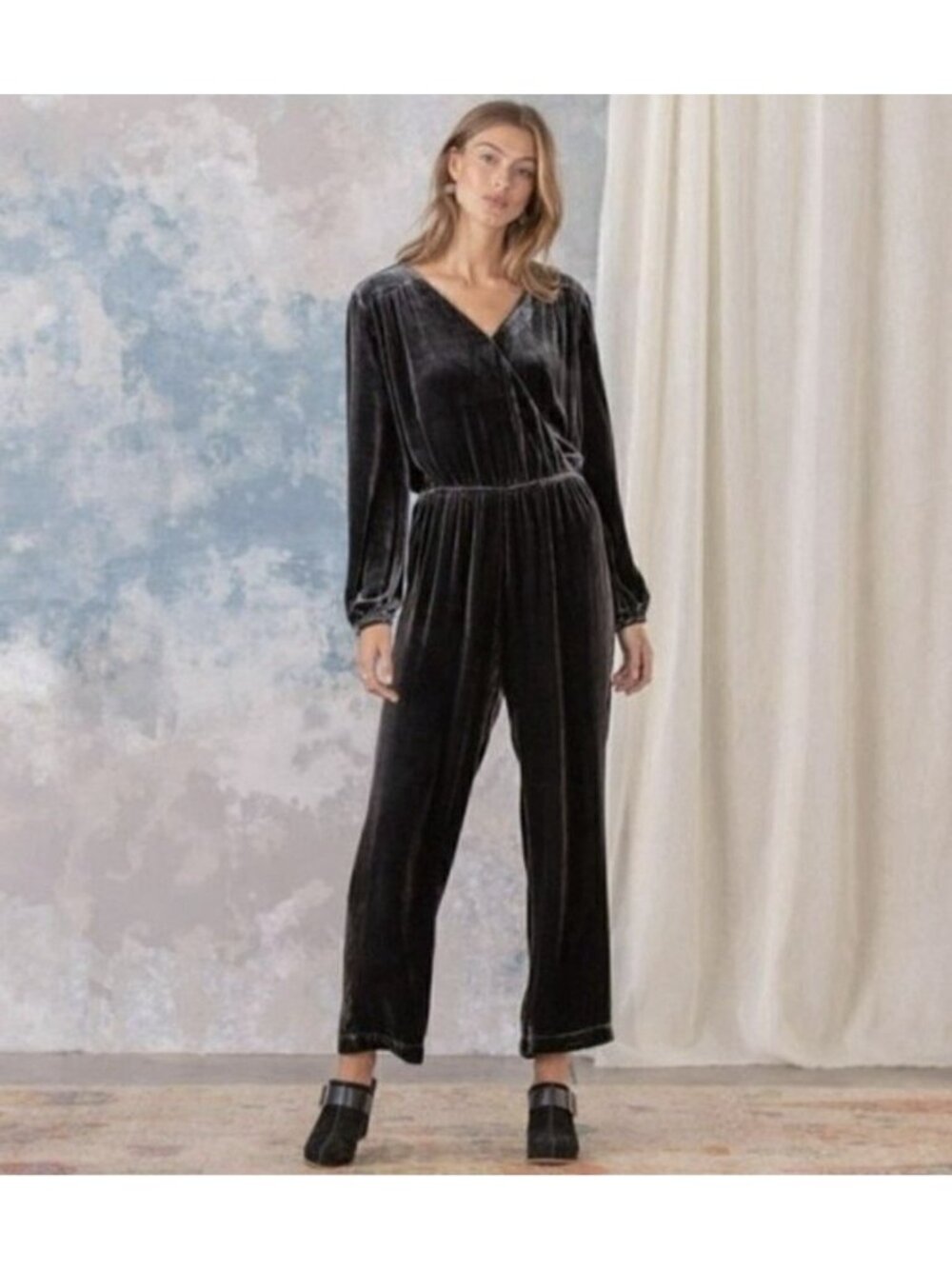 Sundance Aviana Velvet Wrap Pants Jumpsuit Long Sleeve Womens M Medium Gray - Picture 2 of 6